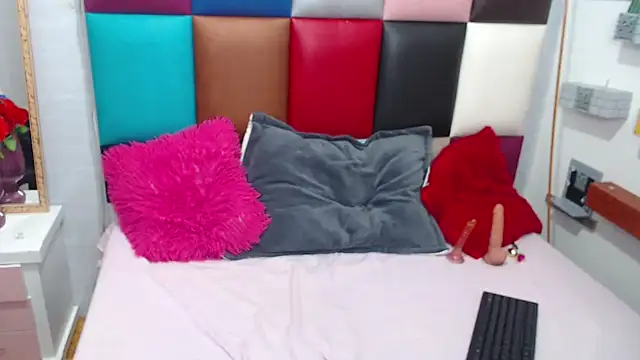 Snapshot of evelingjoyy chatting on 10, 3, 2025 evelingjoyy online show from 10, 3, 2025