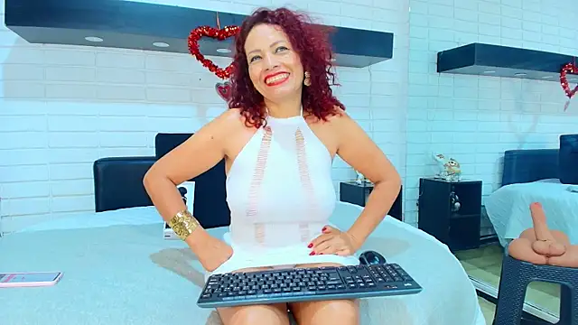 Kasandra Gomez online show from 25, 9, 2025