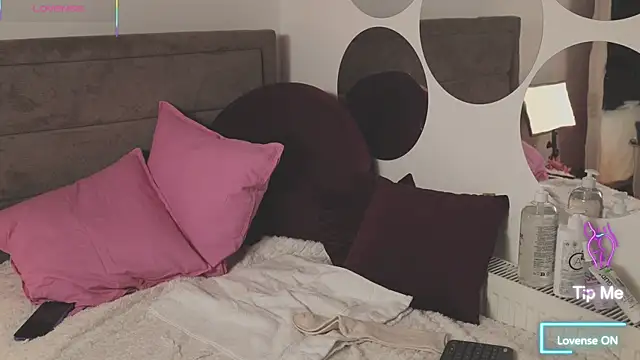 LikaBerry1 online show from 11, 10, 2025