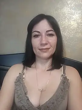 FireLily332 online show from 28, 12, 2024