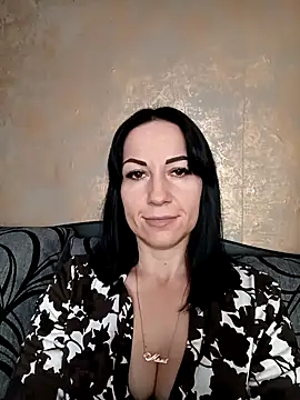 FireLily332 online show from 5, 3, 2025