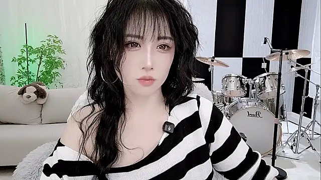 Vaness-a online show from 18, 10, 2025