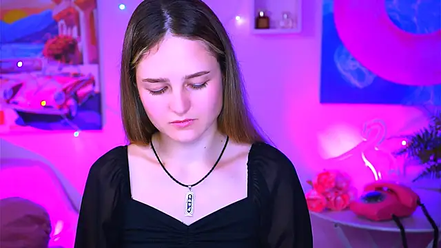 Snapshot of DeboraLarson chatting on 21, 1, 2025 DeboraLarson online show from 21, 1, 2025