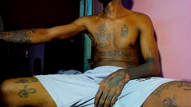 bigblackhotx1 online show from 23, 4, 2026