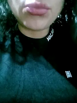 Kasandra02 online show from 9, 2, 2025