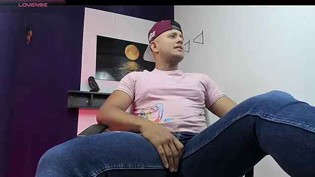 Marcos garcias online show from 9, 3, 2025