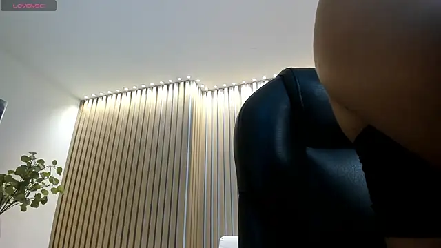 GabriellaLee online show from 15, 4, 2026