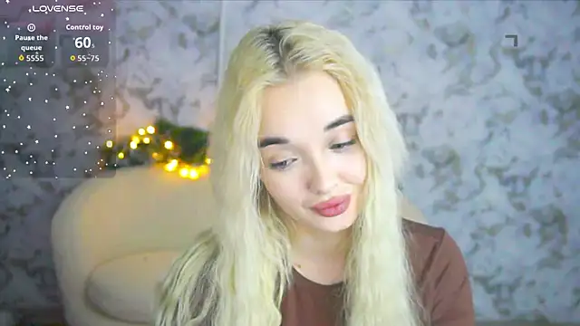 Ashley S online show from 19, 12, 2025