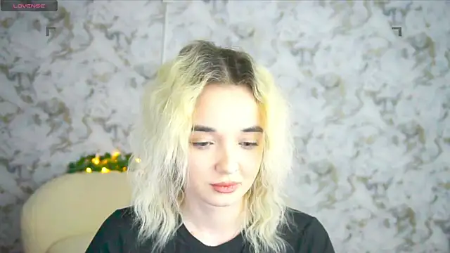 Ashley S online show from 20, 4, 2026