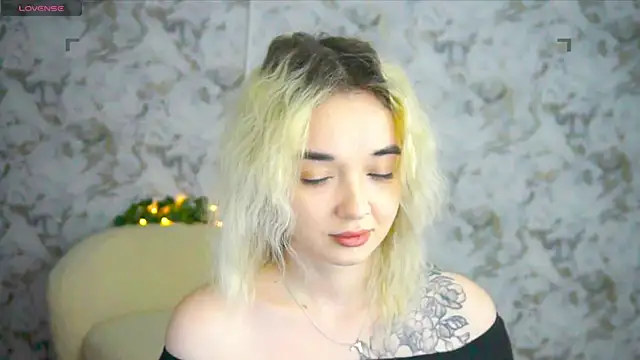 Ashley S online show from 22, 4, 2026