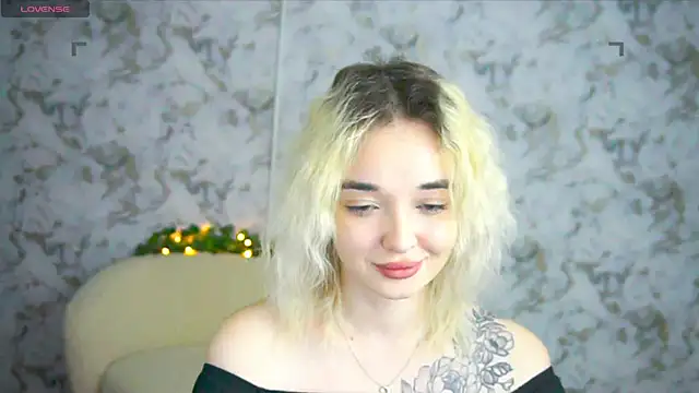 Ashley S online show from 26, 4, 2026