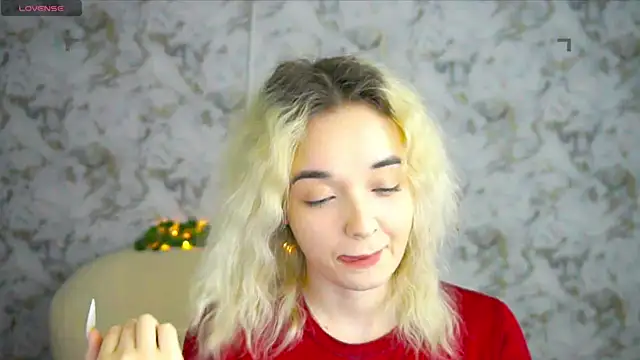 Snapshot of Ashley_S chatting on 29, 4, 2026 Ashley S online show from 29, 4, 2026