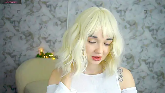 Snapshot of Ashley_S chatting on 17, 5, 2026 Ashley S online show from 17, 5, 2026