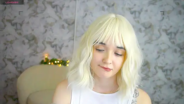 Snapshot of Ashley_S chatting on 18, 5, 2026 Ashley S online show from 18, 5, 2026