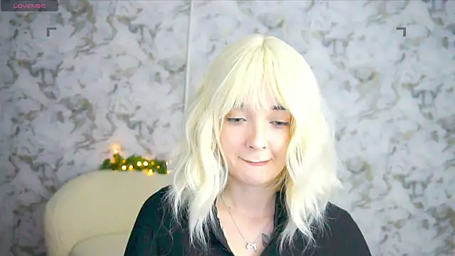 Snapshot of Ashley_S chatting on 24, 5, 2026 Ashley S online show from 24, 5, 2026