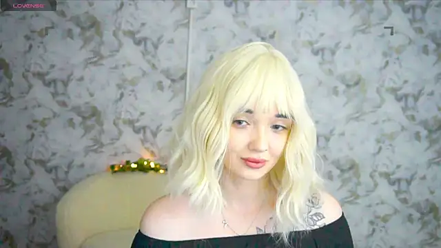 Snapshot of Ashley_S chatting on 3, 6, 2026 Ashley S online show from 3, 6, 2026
