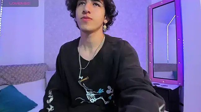 Snapshot of Kerverr_ chatting on 24, 1, 2025 Kerverr online show from 24, 1, 2025