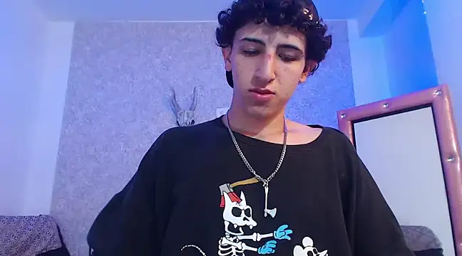 Snapshot of Kerverr_ chatting on 18, 2, 2025 Kerverr online show from 18, 2, 2025