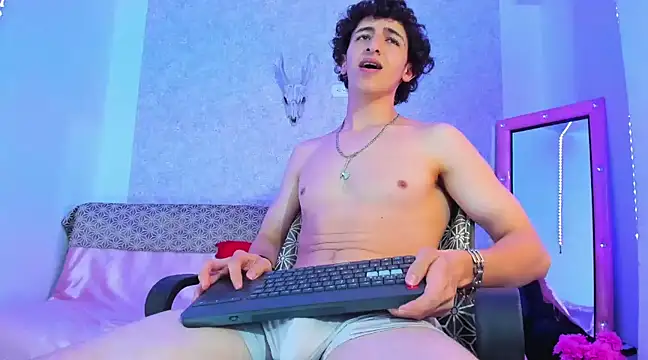 Snapshot of Kerverr_ chatting on 9, 3, 2025 Kerverr online show from 9, 3, 2025