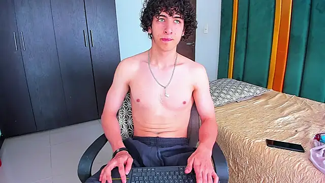 Snapshot of Kerverr_ chatting on 21, 9, 2025 Kerverr online show from 21, 9, 2025