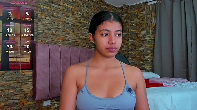 Snapshot of viktorya_xue chatting on 14, 2, 2025 viktorya xue online show from 14, 2, 2025