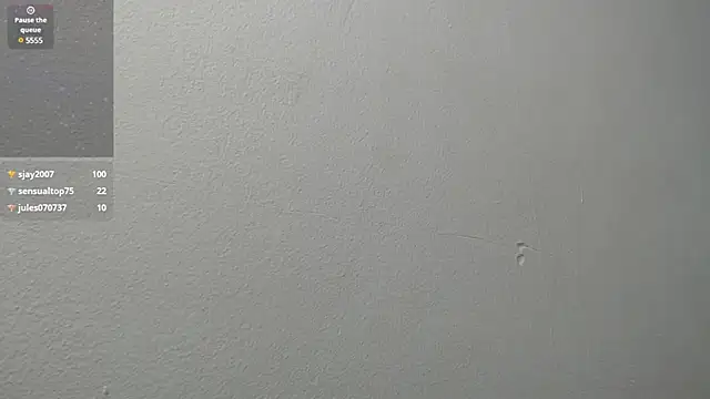 sussy leon online show from 21, 3, 2025