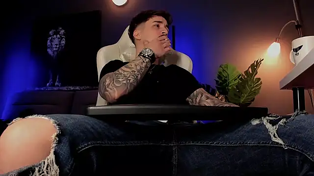 uptomatty online show from 14, 4, 2026