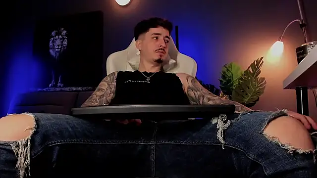 uptomatty online show from 27, 4, 2026