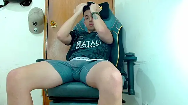 Danyer33 online show from 5, 4, 2026