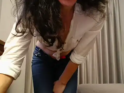 BLUEBLUE SKY online show from 18, 1, 2025