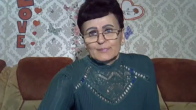Snapshot of PaulaGolden chatting on 16, 5, 2026 PaulaGolden online show from 16, 5, 2026