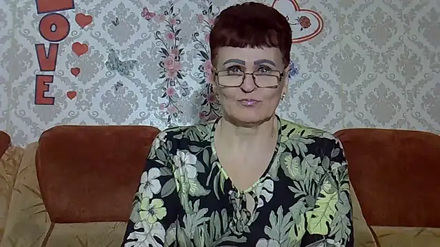 Snapshot of PaulaGolden chatting on 19, 6, 2026 PaulaGolden online show from 19, 6, 2026