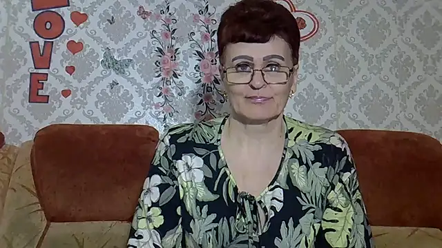 Snapshot of PaulaGolden chatting on 21, 6, 2026 PaulaGolden online show from 21, 6, 2026
