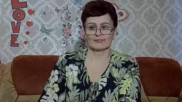 Snapshot of PaulaGolden chatting on 15, 7, 2026 PaulaGolden online show from 15, 7, 2026