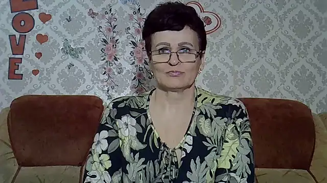 Snapshot of PaulaGolden chatting on 26, 7, 2026 PaulaGolden online show from 26, 7, 2026