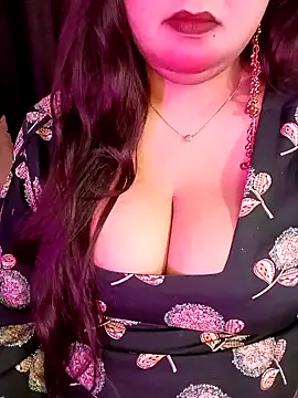 Suhanakhan00 online show from 1, 4, 2026