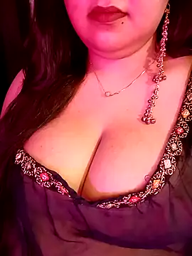 Suhanakhan00 online show from 25, 4, 2026