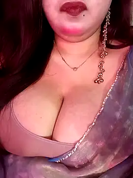 Snapshot of Suhanakhan00 chatting on 20, 6, 2026 Suhanakhan00 online show from 20, 6, 2026