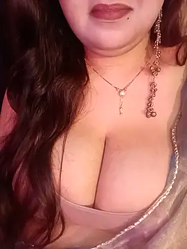Snapshot of Suhanakhan00 chatting on 15, 7, 2026 Suhanakhan00 online show from 15, 7, 2026