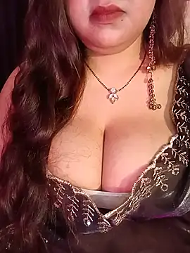 Snapshot of Suhanakhan00 chatting on 4, 8, 2026 Suhanakhan00 online show from 4, 8, 2026