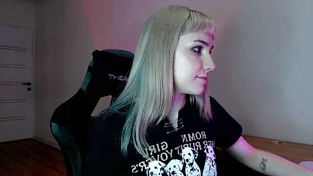 Princess Shy    online show from 19, 2, 2025