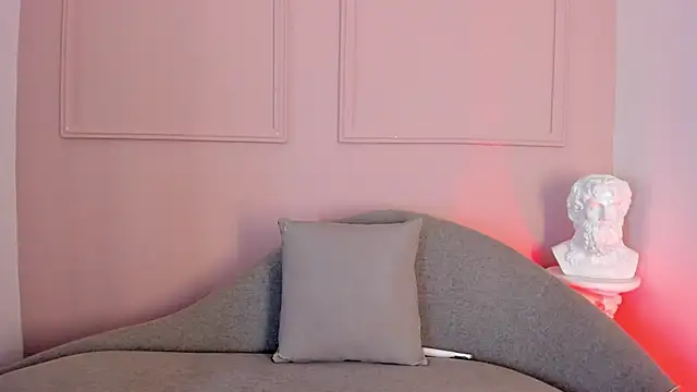 Snapshot of victoria_milann chatting on 29, 11, 2025 victoria milann online show from 29, 11, 2025