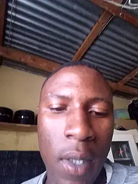 Snapshot of palaza11 chatting on 20, 11, 2025 palaza11 online show from 20, 11, 2025