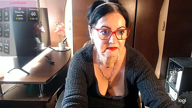 exymilf  online show from 11, 10, 2025