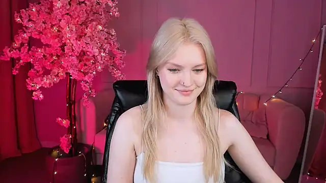 GraceGlamour online show from 14, 3, 2025