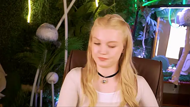 GraceGlamour online show from 17, 3, 2025