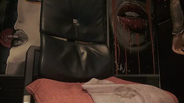 dani4334 online show from 29, 9, 2025