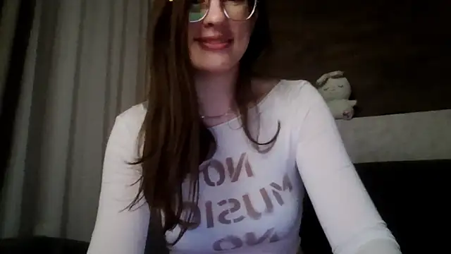 briannababy  online show from 25, 4, 2026