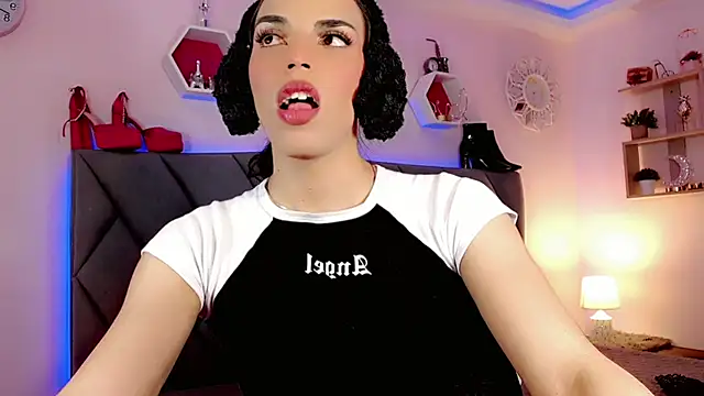 CandyJoselyn online show from 3, 2, 2025