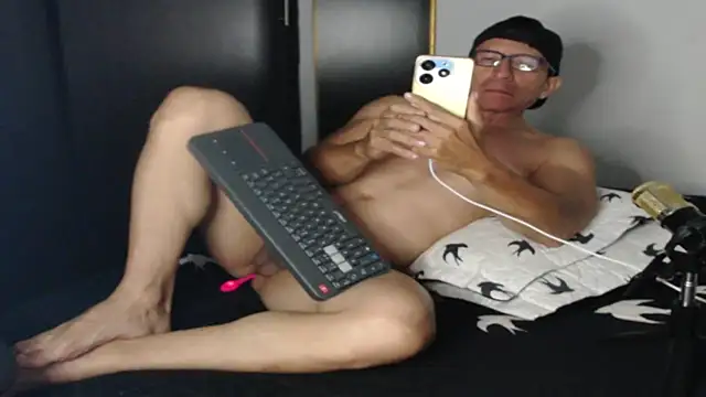 KALE 19 online show from 14, 2, 2025